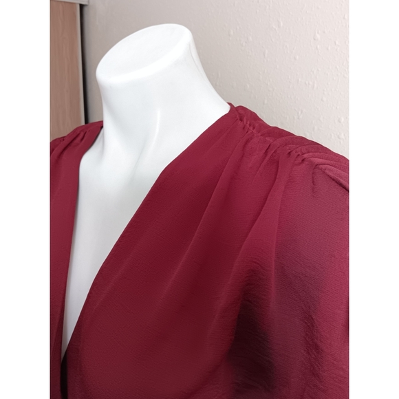 🆕️ Express Burgundy Peplum Blouse - Picture 5 of 8